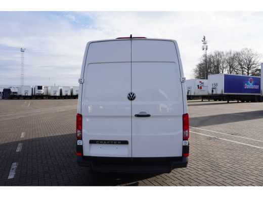 Volkswagen Crafter 30 2.0 TDI L3H3 Exclusive 30 2.0 TDI L3H3 177 PK Aut. Exclusive, LED koplampen, Adaptive cruise c... ActivLease financial lease