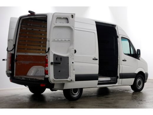 Volkswagen Crafter 35 2.0 TDI 140pk E6 L2H2 Airco/Navi/Camera 01-2017 ActivLease financial lease