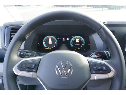 Volkswagen Crafter 35 2.0 TDI L3H3 Highline 35 2.0 TDI L3H3 177 PK Aut. Highline, Navigatie , Cruise control, Alarm,... ActivLease financial lease