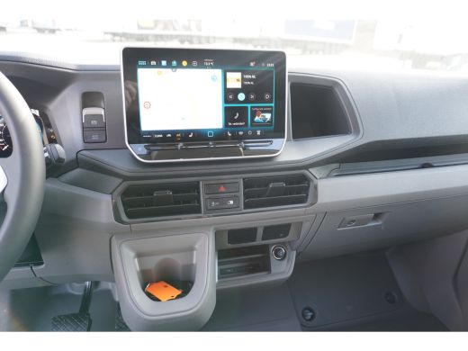Volkswagen Crafter 35 2.0 TDI L3H3 Highline 35 2.0 TDI L3H3 177 PK Aut. Highline, Navigatie , Cruise control, Alarm,... ActivLease financial lease