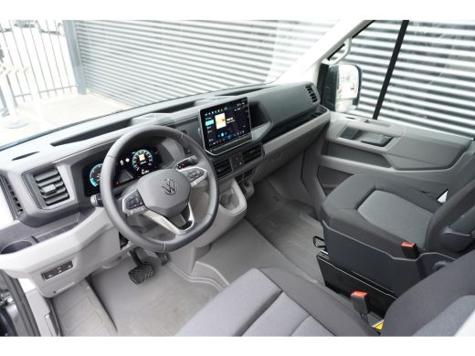 Volkswagen Crafter 35 2.0 TDI L3H3 177 PK Aut. Highline, Navigatie , Cruise control, Alarm, Comfort bijrijdersstoel ActivLease financial lease