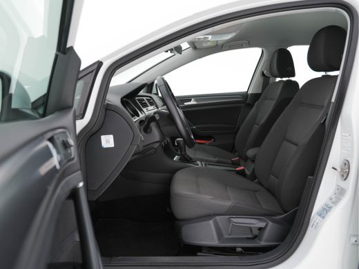 Volkswagen GOLF Variant 1.5 TGI CNG Comfortline Aut. *ADAPT.CRUISE | COMFORT-SEATS | ECC | PDC | PARKPILOT | TOWBAR | 16'... ActivLease financial lease