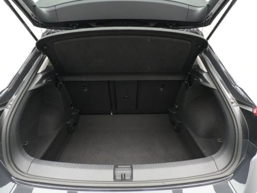 Volkswagen T-Roc 1.0 TSI Style Navi via App Pdc Acc AllSeason banden 168 ActivLease financial lease