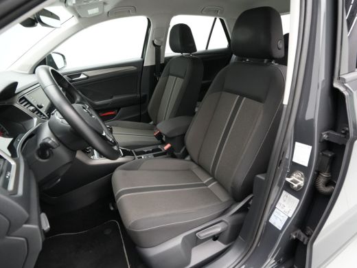 Volkswagen T-Roc 1.0 TSI Style Navi via App Pdc Acc AllSeason banden 168 ActivLease financial lease