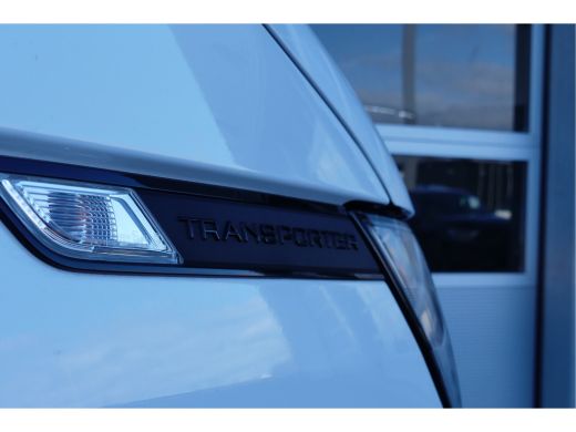 Volkswagen Transporter 110 PK | L2 | Airco | App Connect | Trekhaak | Betimmering | PDC | Cruise ActivLease financial lease