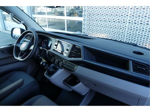 Volkswagen Transporter 110 PK | L2 | Airco | App Connect | Trekhaak | Betimmering | PDC | Cruise ActivLease financial lease