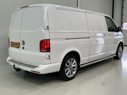 Volkswagen Transporter 2.0 TDI L2H1 Bulli Multivan pak. ActivLease financial lease