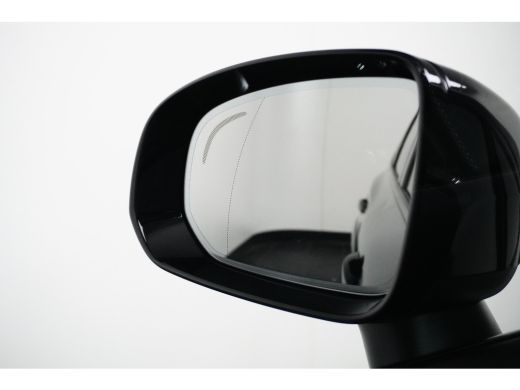 Volvo  XC60 Volvo T6 Ultimate Dark | Luchtvering | 360° Camera | Harman/Kardon | Massage & Ventilatie | Head-... ActivLease financial lease