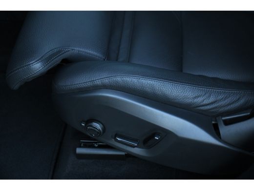 Volvo  XC60 T6 AWD Ultimate Dark | Adaptive Cruise | Head-up display | Harman/Kardon | 360° Camera | Panorama... ActivLease financial lease