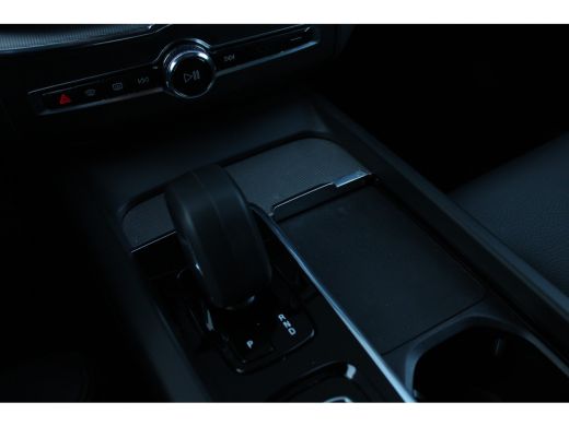 Volvo  XC60 T6 AWD Ultimate Dark | Adaptive Cruise | Head-up display | Harman/Kardon | 360° Camera | Panorama... ActivLease financial lease