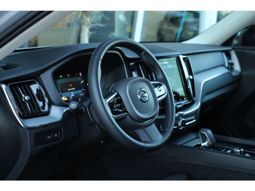 Volvo  XC60 T6 AWD Ultimate Dark | Adaptive Cruise | Head-up display | Harman/Kardon | 360° Camera | Panorama... ActivLease financial lease