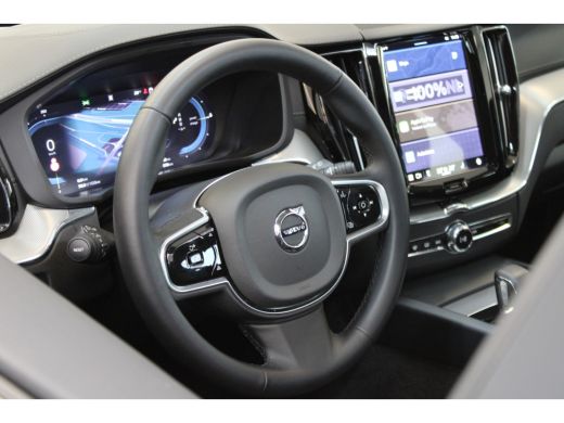 Volvo  XC60 Volvo T6 350PK Ultimate Dark | Trekhaak | 360° Camera | HUD | Keyless | Panoramadak ActivLease financial lease