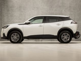 Peugeot 2008 1.2 PureTech Sport Automaat (APPLE CARPLAY, NAVIGATIE, STOELVERWARMING, 360 CAMERA, LED KOPLAMPEN...