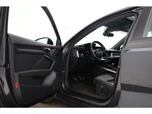 Audi A3 Sportback 30 TFSI Pro Line Schuifdak, Navigatie, Virtual, Trekhaak, Leer ActivLease financial lease