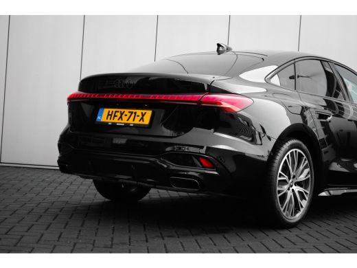 Audi A5 Limousine 2.0 TFSI S edition ActivLease financial lease
