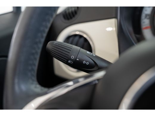 Fiat 500C 1.2 Young | Navigatie | Lichtmetalen velgen | Airco | ActivLease financial lease