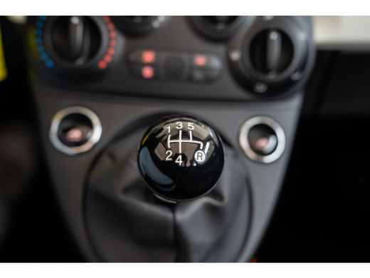 Fiat 500C 1.2 Young | Navigatie | Lichtmetalen velgen | Airco | ActivLease financial lease