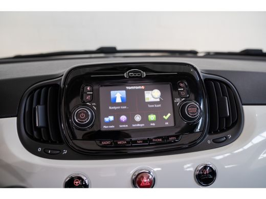 Fiat 500C 1.2 Young | Navigatie | Lichtmetalen velgen | Airco | ActivLease financial lease