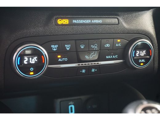 Ford FOCUS Wagon 1.0 EcoBoost Titanium Business | Navi | Clima | Trekhaak | ActivLease financial lease