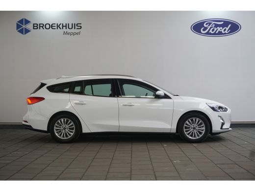Ford FOCUS Wagon 1.0 EcoBoost Titanium Business | Navi | Clima | Trekhaak | ActivLease financial lease