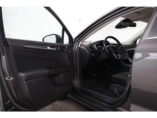 Ford Mondeo Wagon 2.0 IVCT HEV Titanium Automaat, Navigatie, CLimate, Trekhaak, ActivLease financial lease