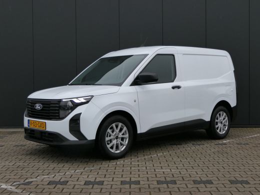 Ford Transit Courier 1.5 EcoBlue Trend | Trekhaak | Camera | Lichtmetalen Velgen | Schuifdeur | DAB | Cruise Control |... Ford Transit Courier 1.5 EcoBlue Trend | Trekhaak | Camera | Lichtmetalen Velgen | Schuifdeur | DAB | Cruise Control |...