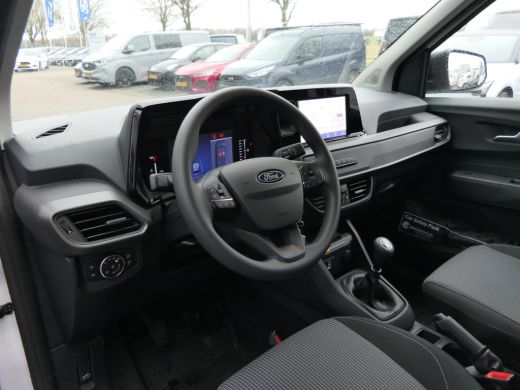 Ford Transit Courier 1.5 EcoBlue Trend | Trekhaak | Camera | Lichtmetalen Velgen | Schuifdeur | DAB | Cruise Control |... ActivLease financial lease