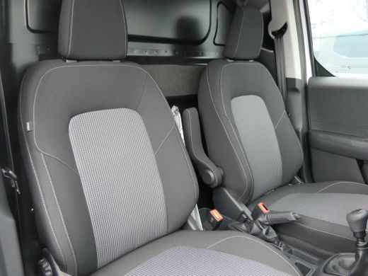 Ford Transit Courier 1.5 EcoBlue Trend | Trekhaak | Camera | Lichtmetalen Velgen | Schuifdeur | DAB | Cruise Control |... ActivLease financial lease