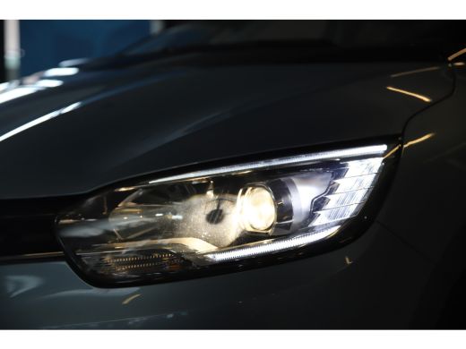 Renault Grand Scénic 1.3 TCe 140pk/Two-Tone/7-persoons/Cruise/Carplay/20"/Led ActivLease financial lease
