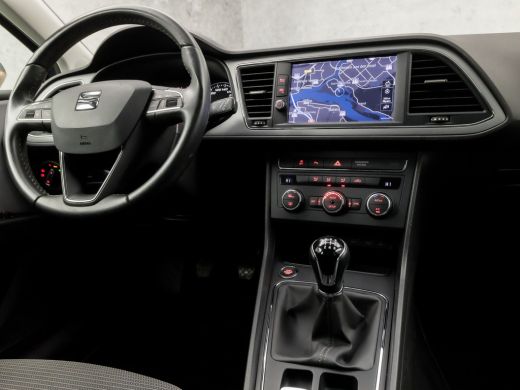 Seat León ST 1.0 TSI Sport (APPLE CARPLAY, NAVIGATIE, CLIMATE, CAMERA, KEYLESS, SPORTSTOELEN, GETINT GLAS, LAN... ActivLease financial lease
