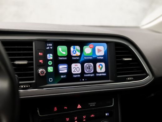 Seat León ST 1.0 TSI Sport (APPLE CARPLAY, NAVIGATIE, CLIMATE, CAMERA, KEYLESS, SPORTSTOELEN, GETINT GLAS, LAN... ActivLease financial lease