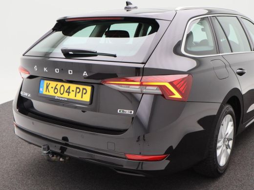 Skoda Octavia Combi 1.0 e-TSi 110 Pk Automaat Business Edition | Climate Control | Navigatie | Camera | LED | T... ActivLease financial lease