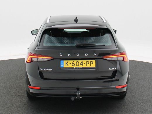 Skoda Octavia Combi 1.0 e-TSi 110 Pk Automaat Business Edition | Climate Control | Navigatie | Camera | LED | T... ActivLease financial lease