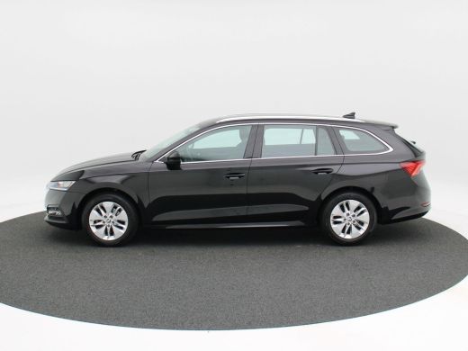 Skoda Octavia Combi 1.0 e-TSi 110 Pk Automaat Business Edition | Climate Control | Navigatie | Camera | LED | T... ActivLease financial lease