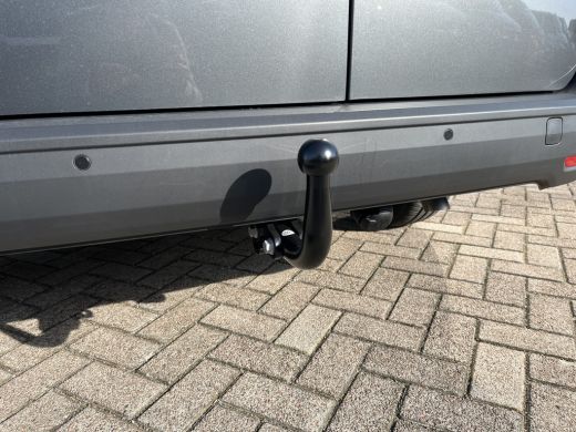 Volkswagen Caddy Maxi BPM VRIJ | 75 PK | Airco | Trekhaak | Apple Carplay | PDC achter ActivLease financial lease