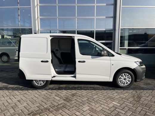 Volkswagen Caddy BPM VRIJ | 102 PK | Airco | Trekhaak | Apple Carplay | PDC achter | ActivLease financial lease