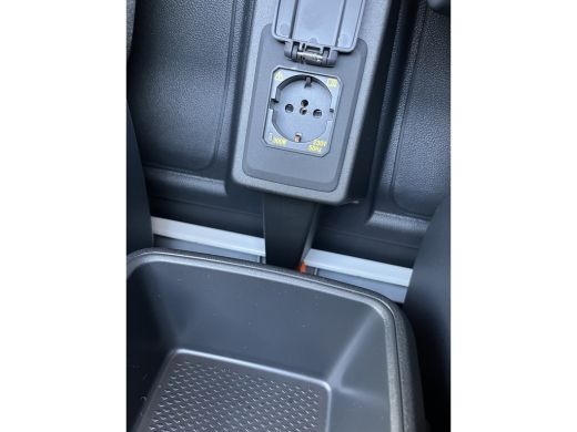 Volkswagen Caddy BPM VRIJ | 102 PK | Airco | Trekhaak | Apple Carplay | PDC achter | ActivLease financial lease