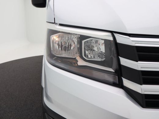 Volkswagen Crafter 35 2.0 TDi 140 Pk L3 DC Comfortline | Open Laadbak | 6 Zitplaatsen | Cruise Control | Privacy Gla... ActivLease financial lease
