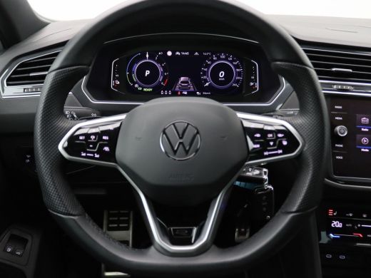Volkswagen Tiguan 1.4 TSI eHybrid R-Line Business+ 245PK DSG Full led, trekhaak, adaptive cruise met travel assist,... ActivLease financial lease