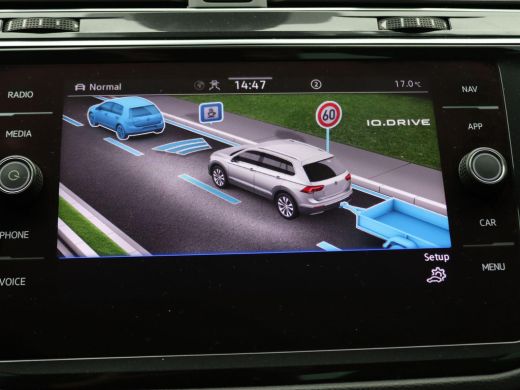 Volkswagen Tiguan 1.4 TSI eHybrid R-Line Business+ 245PK DSG Full led, trekhaak, adaptive cruise met travel assist,... ActivLease financial lease