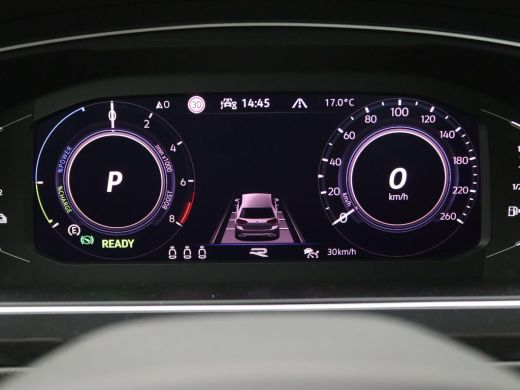 Volkswagen Tiguan 1.4 TSI eHybrid R-Line Business+ 245PK DSG Full led, trekhaak, adaptive cruise met travel assist,... ActivLease financial lease