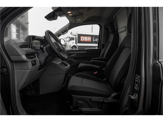 Volkswagen Transporter 2024 | Bulli | L1 | 170 pk Automaat | Digitaal Display ActivLease financial lease