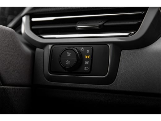 Volkswagen Transporter 2024 | Bulli | L1 | 170 pk Automaat | Digitaal Display ActivLease financial lease