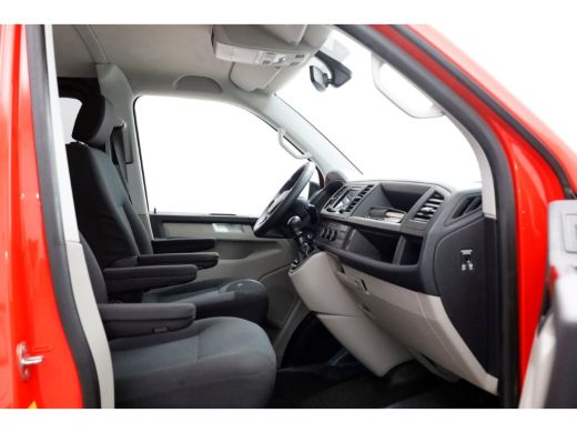 Volkswagen Transporter T6 2.0 TDI 150pk E6 Lang D.C. Airco/Navi 10-2019 ActivLease financial lease