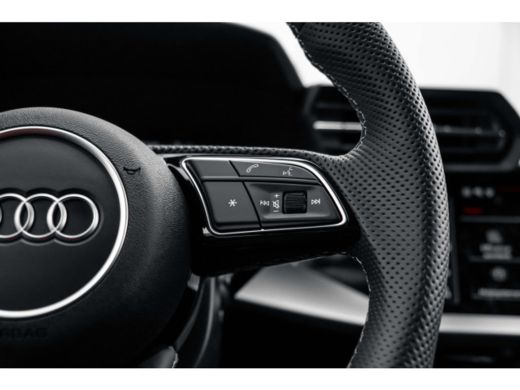 Audi A3 Sportback Audi S edition | Aluminium optiek in het interieur | Assistentiepakket Rijden en Parker... ActivLease financial lease