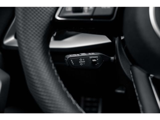 Audi A3 Sportback Audi S edition | Aluminium optiek in het interieur | Assistentiepakket Rijden en Parker... ActivLease financial lease