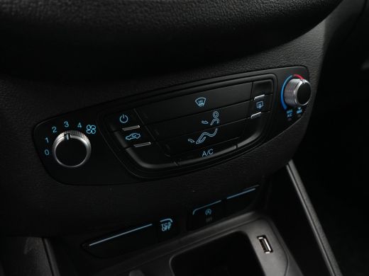 Ford Transit Courier 1.5 TDCI Trend Duratorq S&S Navigatie Airco Bluetooth El. Ramen ActivLease financial lease