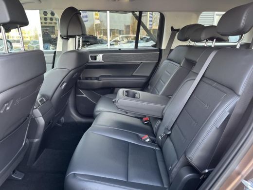 Hyundai Santa Fe 1.6 T-GDI PHEV Premium Plus 4WD 7p. | €4.050,- voorraad voordeel! | Snel leverbaar! | ActivLease financial lease