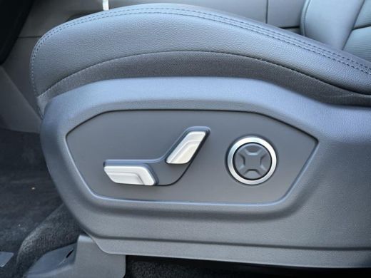 Hyundai Santa Fe 1.6 T-GDI PHEV Premium Plus 4WD 7p. | €4.050,- voorraad voordeel! | Snel leverbaar! | ActivLease financial lease
