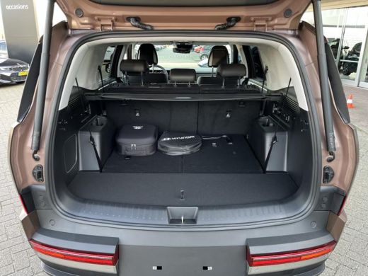 Hyundai Santa Fe 1.6 T-GDI PHEV Premium Plus 4WD 7p. | €4.050,- voorraad voordeel! | Snel leverbaar! | ActivLease financial lease